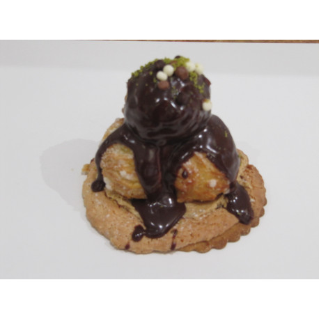 Profiterolle Profiterolle